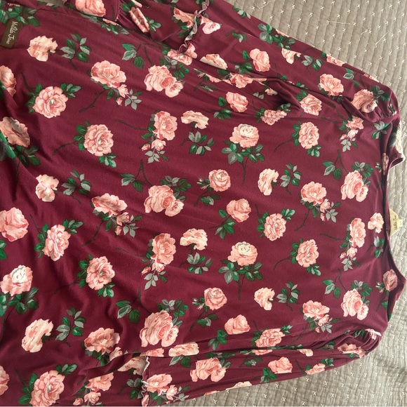 Matilda Jane Balloon Sleeve Floral and Lace Top - Picture 3 of 3